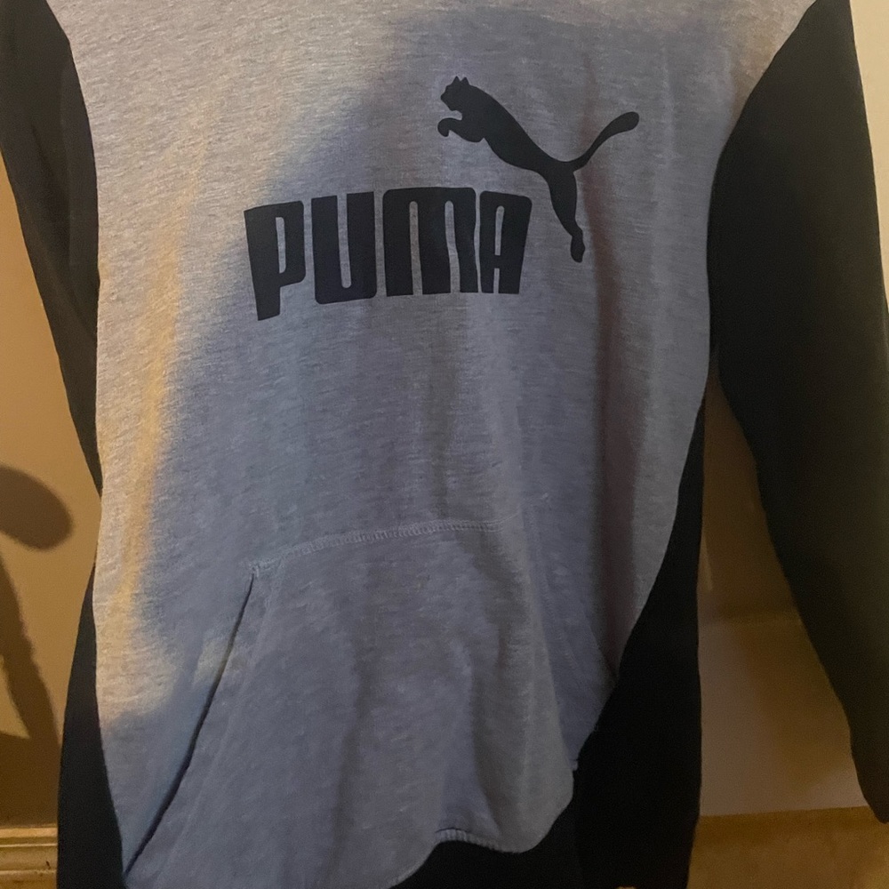 Puma, Black and gray hoodie. (With a collar)